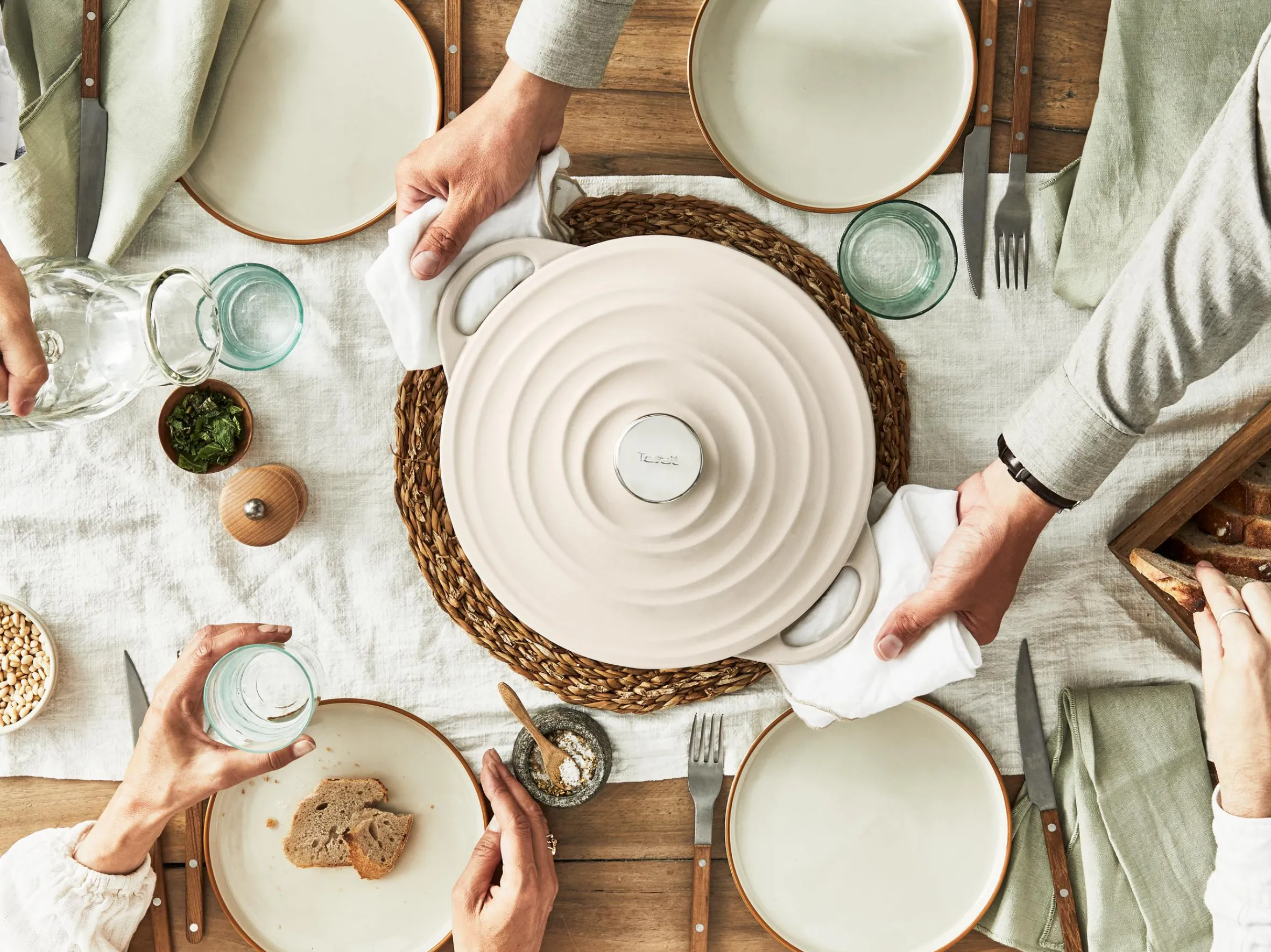 Lov Gusseisen Servierpfanne beige 28cm, E25972|Tefal Clearance