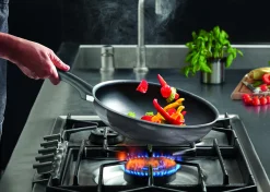 Resist Intense Crepepfanne 25 cm D52210|Tefal Clearance